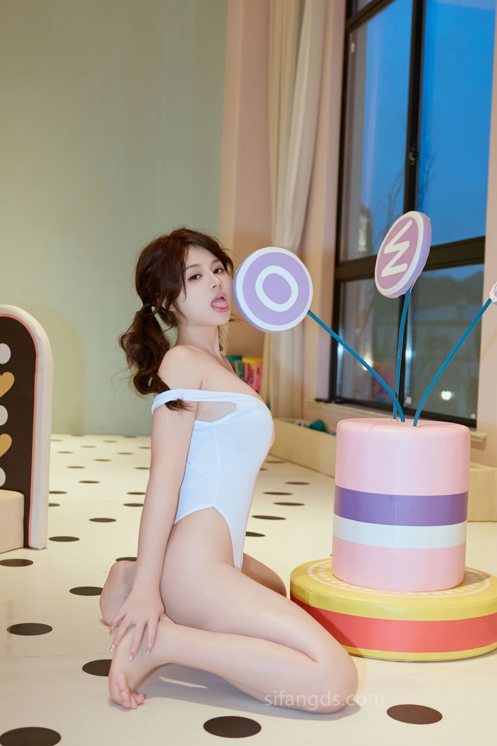 Ảnh gái TikTok bikini mang nét đẹp trẻ trung sexy đầy thu hút